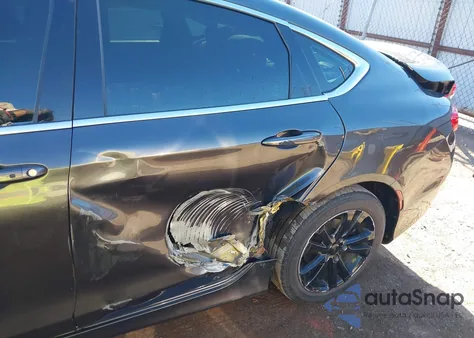 2015 Chrysler 200 Limited z USA, uszkodzony, nr VIN 1C3CCCAB9FN505119